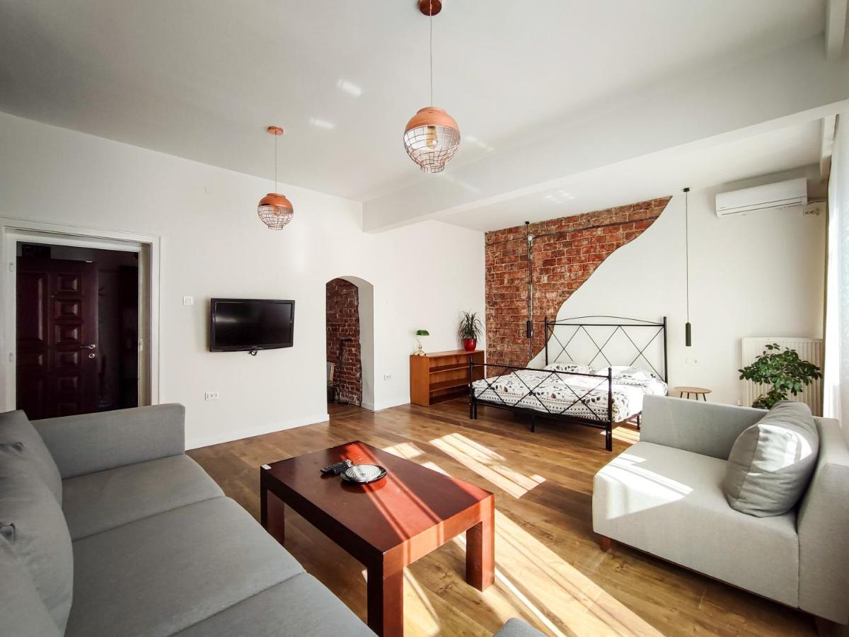 프리슈티나 Urban Cozy Retreat 아파트 외부 사진