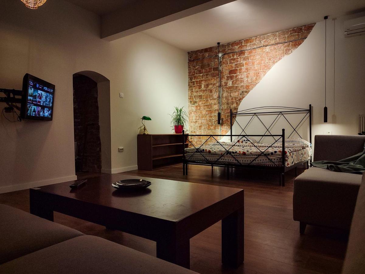 프리슈티나 Urban Cozy Retreat 아파트 외부 사진